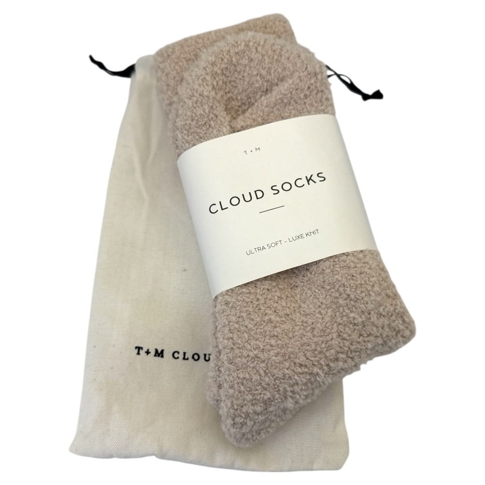 Cloud Socks‎ Ultra-Luxe Warm and Fuzzy Super Soft Luxurious FabricTan